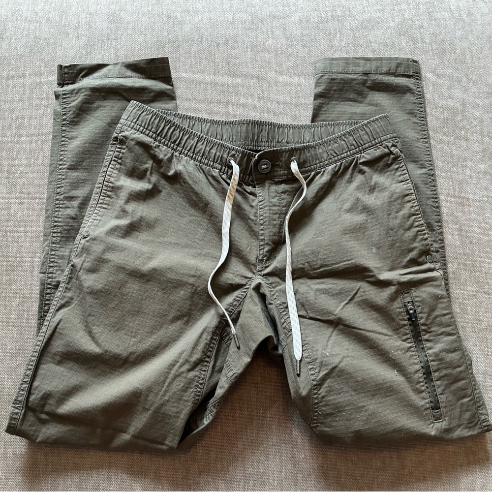 Vuori Hiking Tech Pants